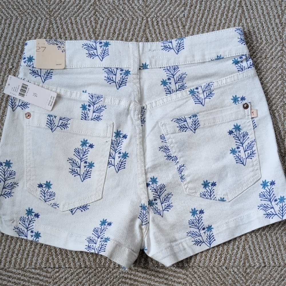New Pilcro Anthroplogie White Blue Floral Denim High-Waist Button Fly Shorts 27 - Picture 3 of 6